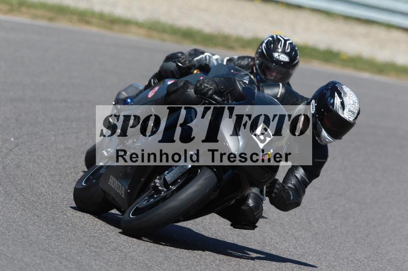 /Archiv-2022/07 16.04.2022 Speer Racing ADR/Gruppe gelb/3